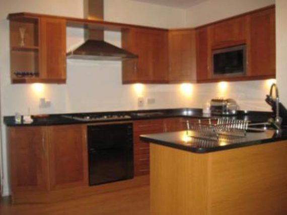 4 Bedroom Semi-Detac...